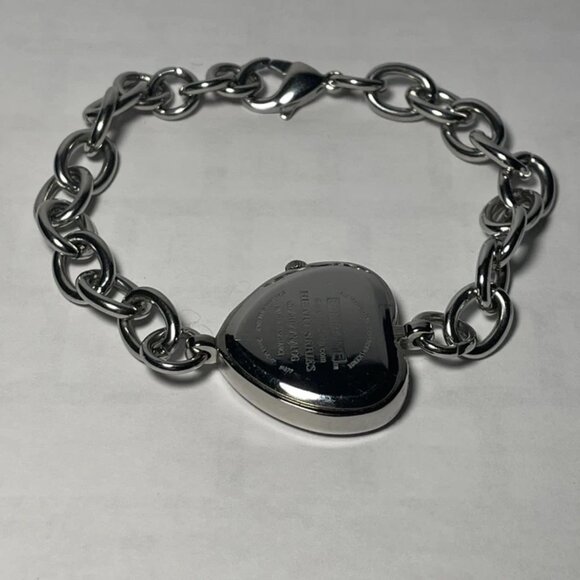 Chicago Bears NFL Heart Stainless-Steel Bracelet Watch by Game Time NEW - Picture 3 of 4